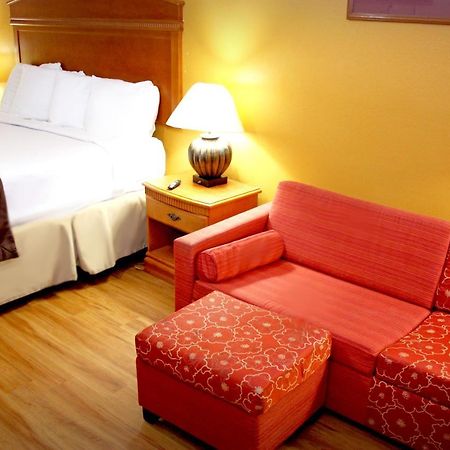 Americas Best Value Inn San Antonio - At&T Center/Fort Sam Houston Bagian luar foto